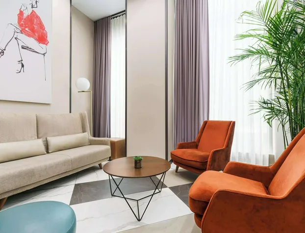 DoubleTree by Hilton Hotel New York City - Chelsea hotel detail image 1