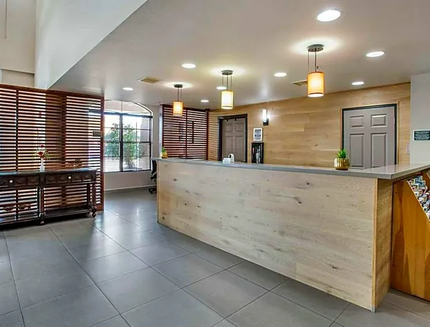 Country Inn & Suites by Radisson, Mesa, AZ hotel detail image 3