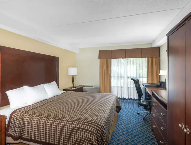 Days Inn by Wyndham Geneva/Finger Lakes hotel detail image 3