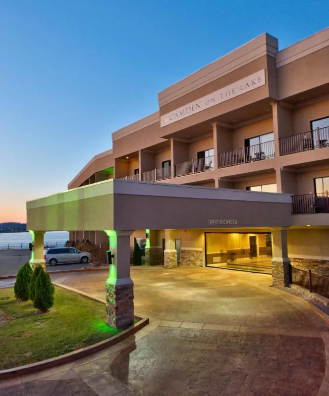 Camden on the Lake Resort & Spa hotel hero
