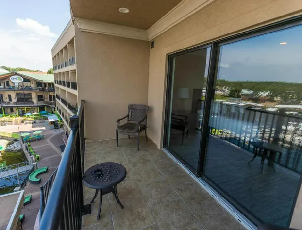 Camden on the Lake Resort & Spa hotel detail image 2