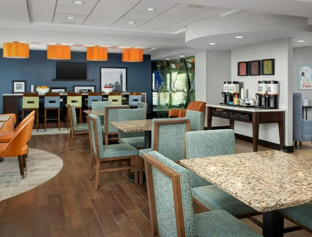 Hampton Inn Knoxville/Clinton I-75 hotel detail image 4