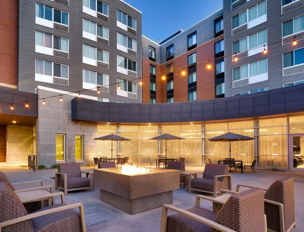 Courtyard by Marriott Lincoln Downtown hotel detail image 2