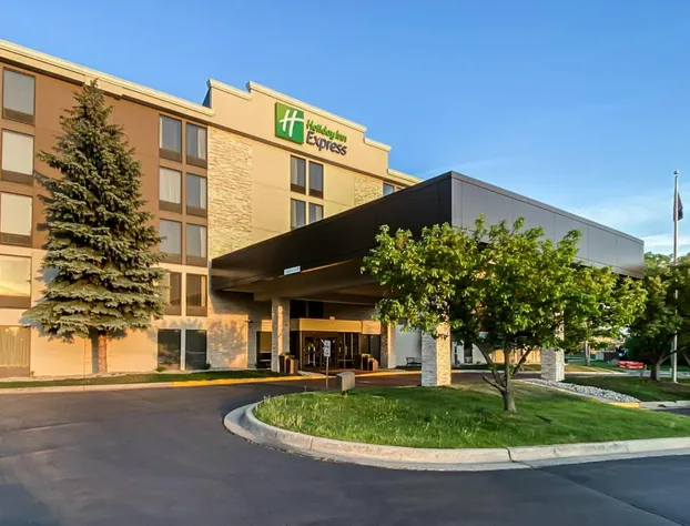 Holiday Inn Express Flint-Campus Area by IHG hotel detail image 1