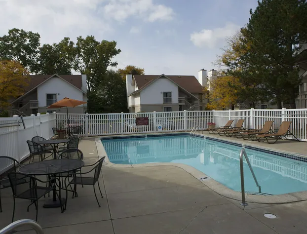 Hawthorn Suites By Wyndham Troy MI hotel detail image 3