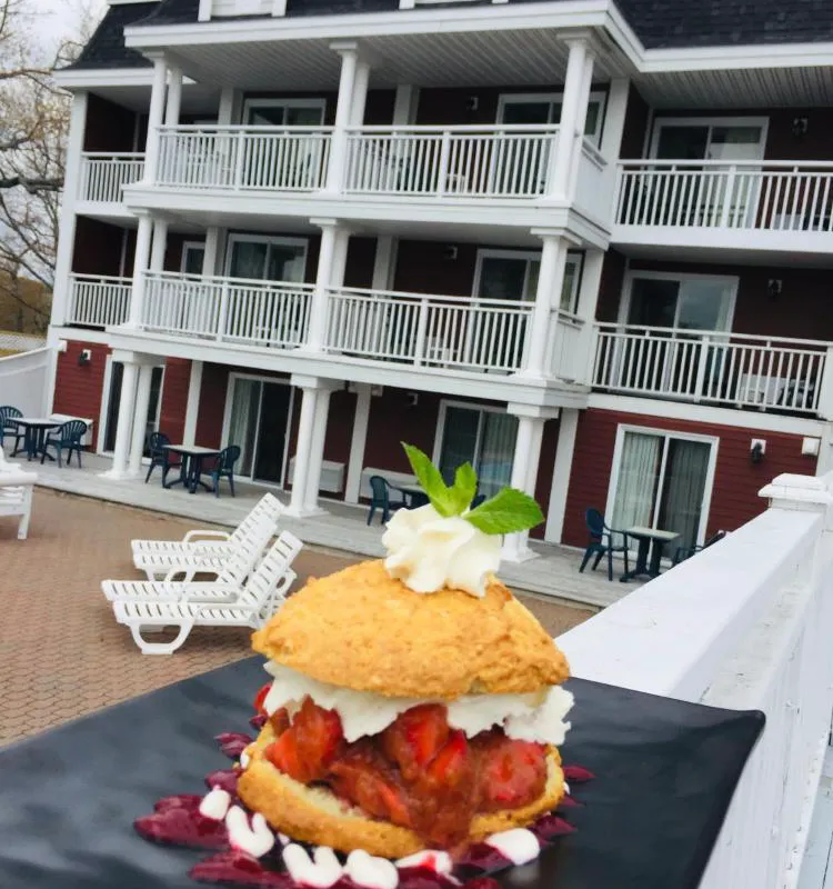 Inn on the Lake hotel hero