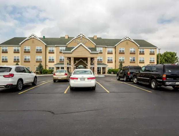 Country Inn & Suites by Radisson, Fond du Lac, WI hotel detail image 3