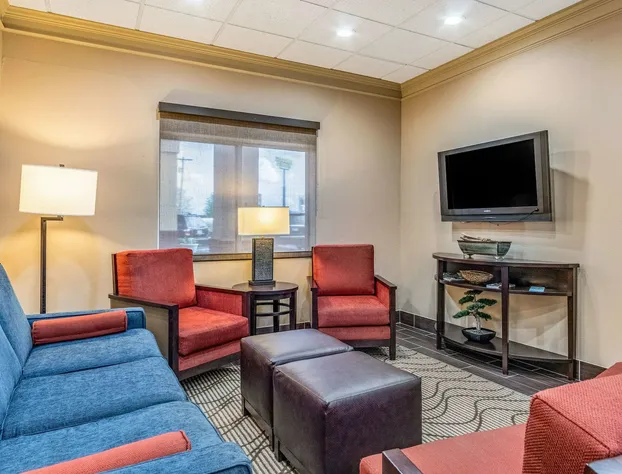 Comfort Inn & Suites Tuscumbia - Muscle Shoals hotel detail image 3