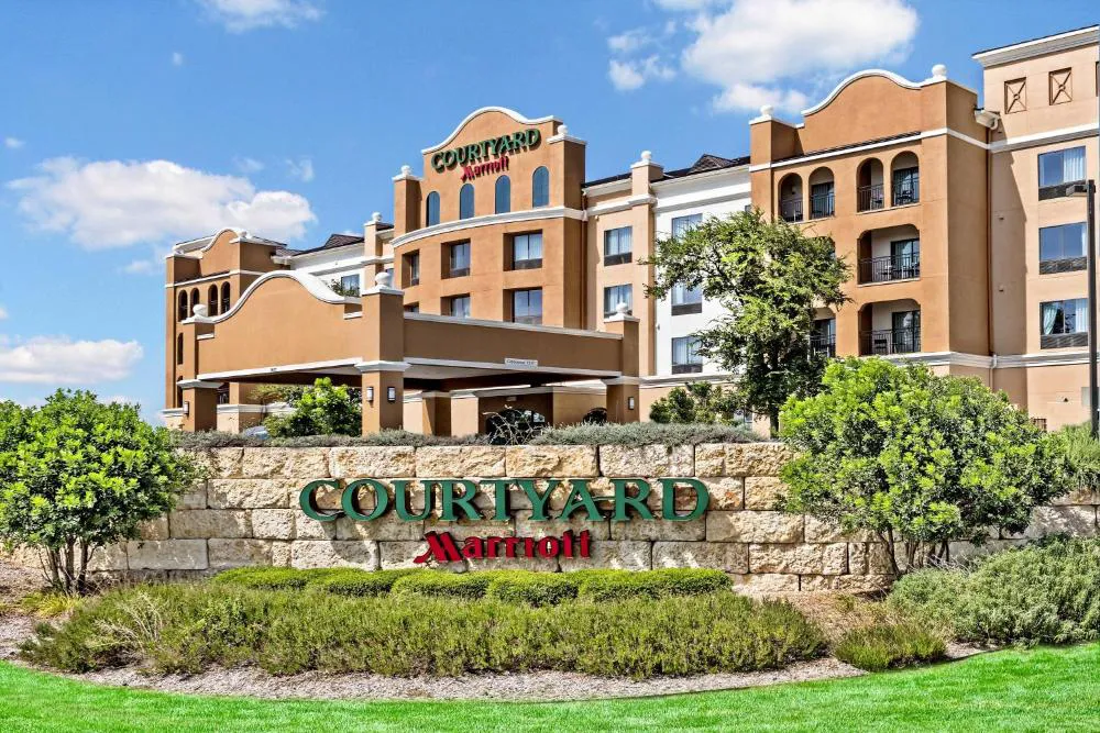 Courtyard by Marriott San Antonio SeaWorld - Westover Hills hotel hero