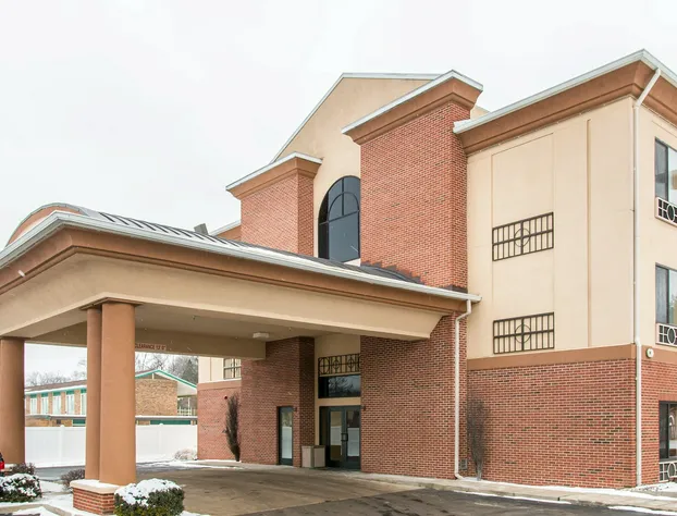 Quality Inn & Suites Niles hotel detail image 4