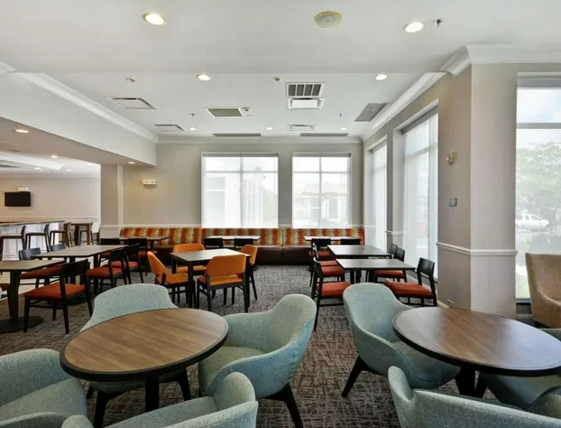 Hilton Garden Inn Gulfport Airport hotel detail image 2