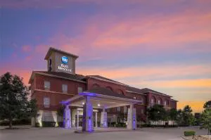 Best Western Red River Inn & Suites hotel hero