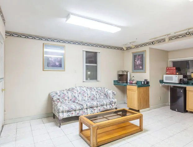 Knights Inn Hurricane Mills hotel detail image 1