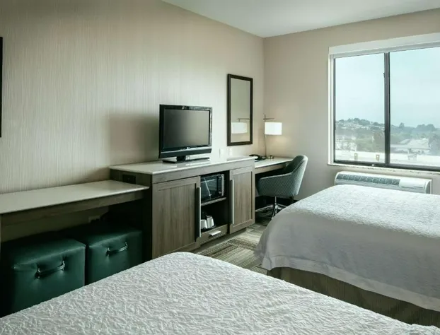 Hampton Inn & Suites Arroyo Grande/Pismo Beach Area, CA hotel detail image 4