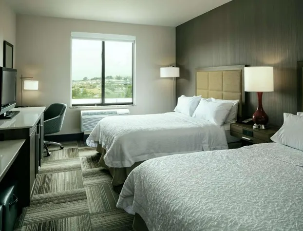 Hampton Inn & Suites Arroyo Grande/Pismo Beach Area, CA hotel detail image 3