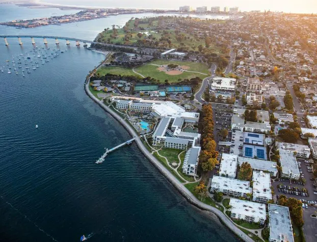 Coronado Island Marriott Resort & Spa hotel detail image 4