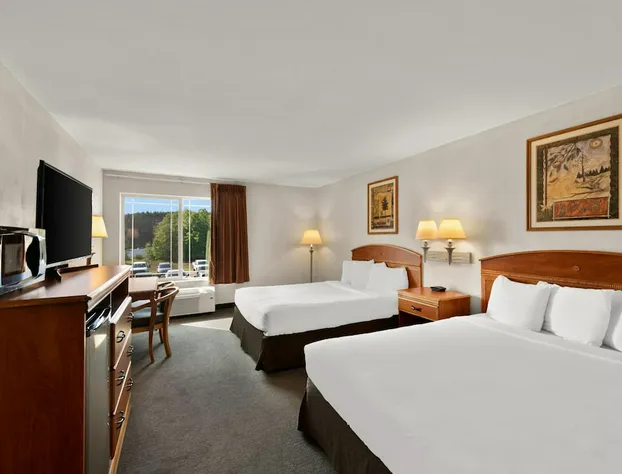 Rodeway Inn & Suites Tomahawk hotel detail image 3