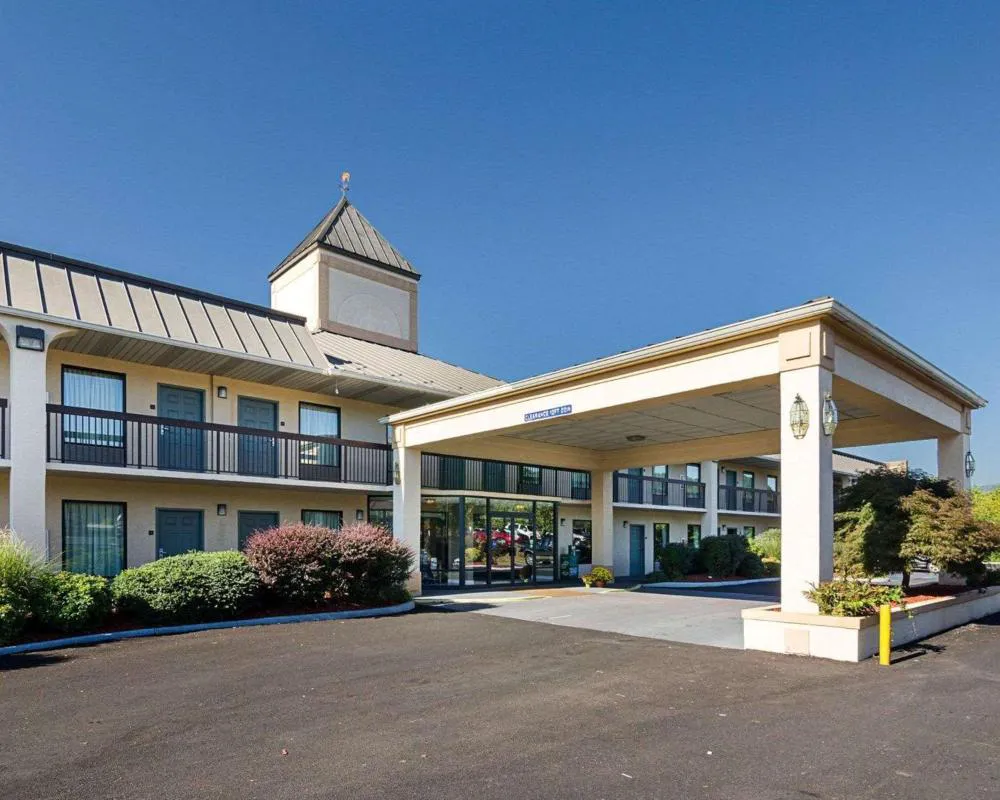 Quality Inn Troutville - Roanoke North hotel hero