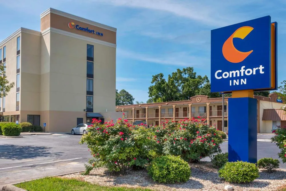Comfort Inn Elizabeth City near University hotel hero