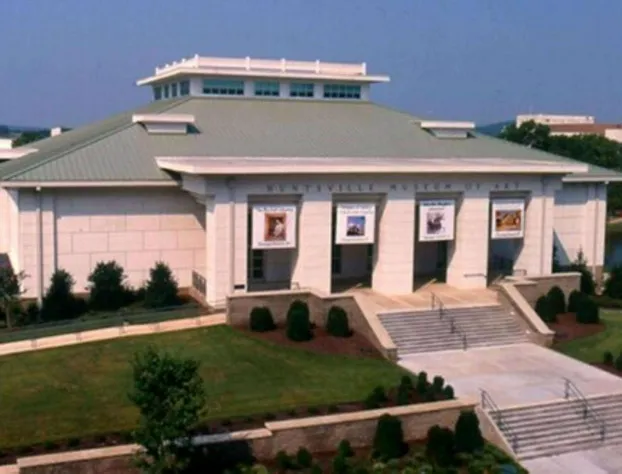 Hampton Inn & Suites Huntsville Hampton Cove hotel detail image 2