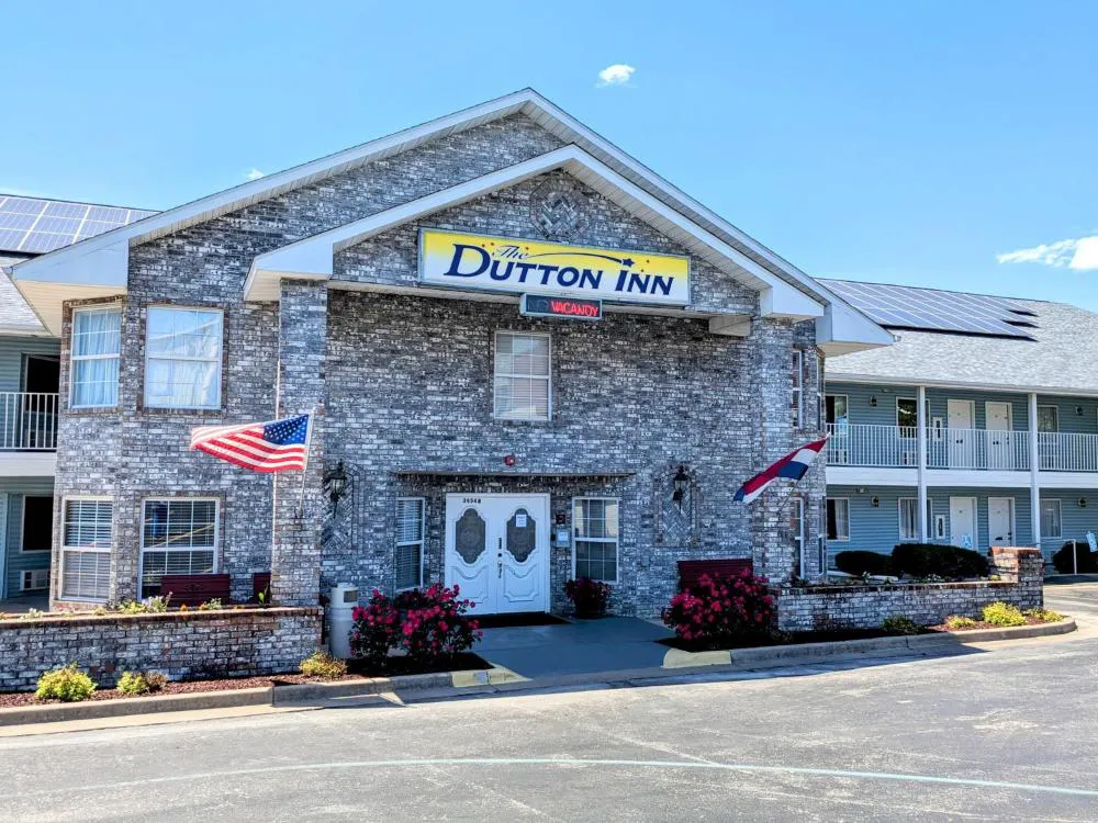 Dutton Inn hotel hero