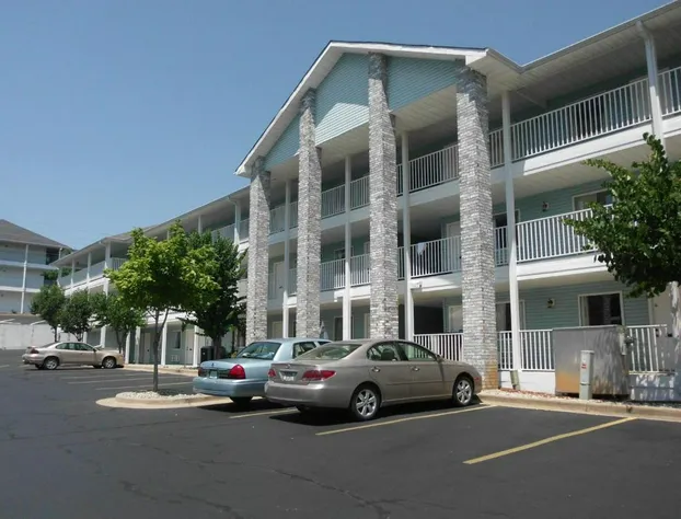 Dutton Inn hotel detail image 3