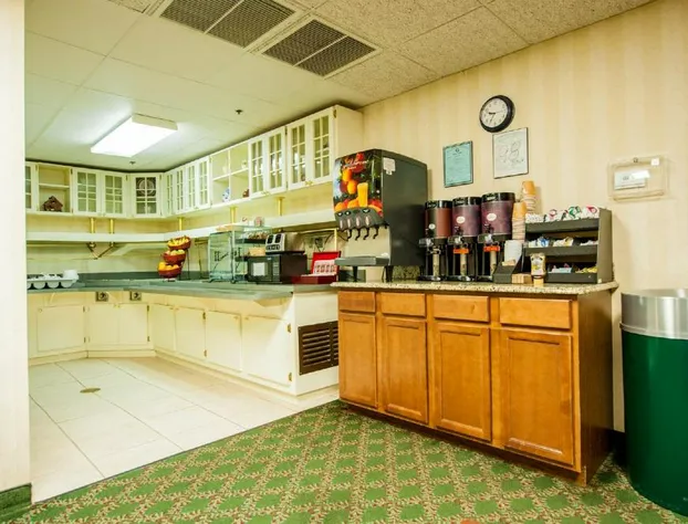 Greystone Inn and Suites hotel detail image 4