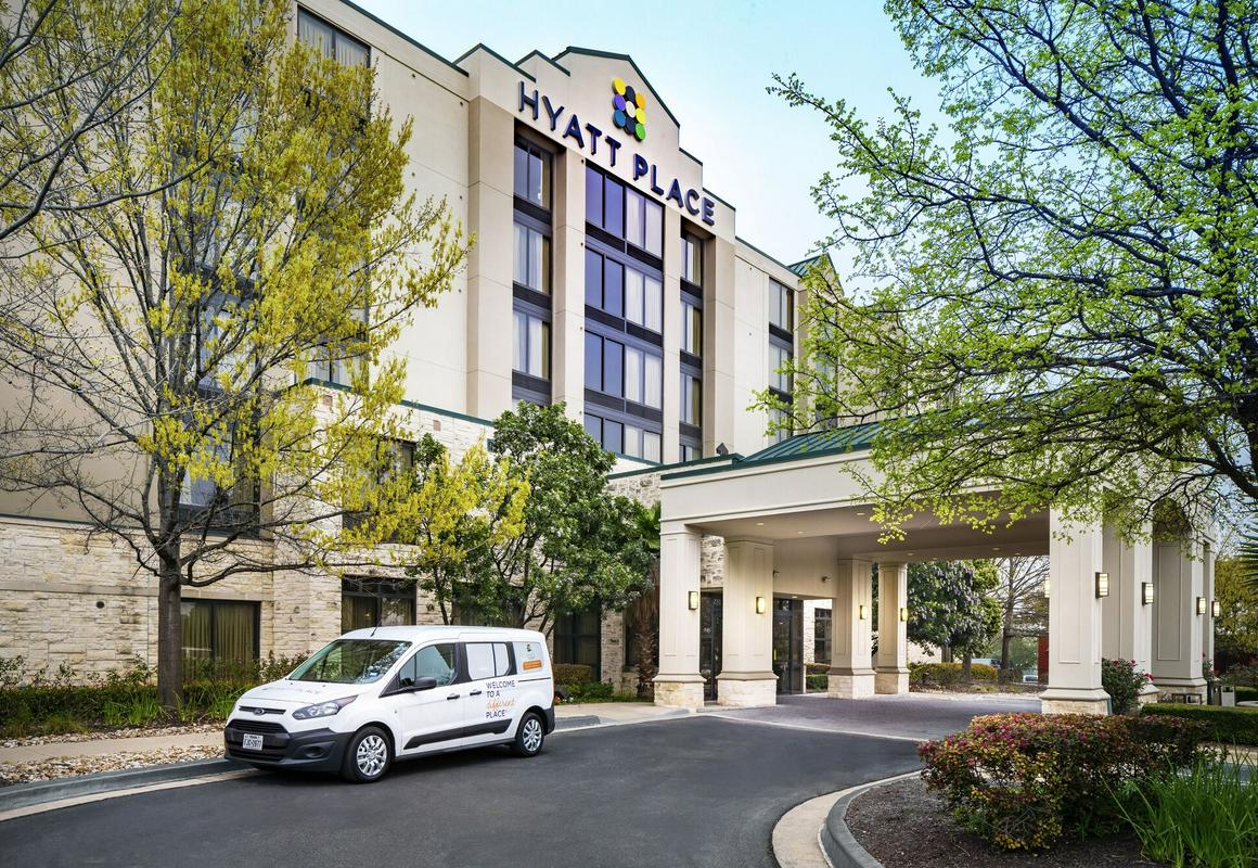 Hyatt Place Austin/Arboretum hotel hero