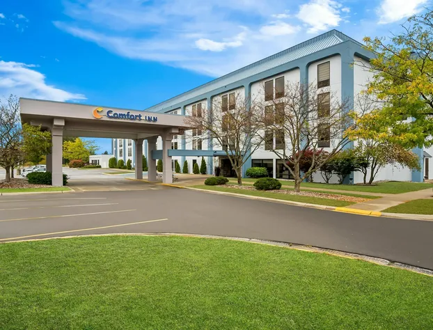Comfort Inn Cadillac hotel detail image 1