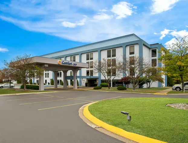 Comfort Inn Cadillac hotel detail image 2