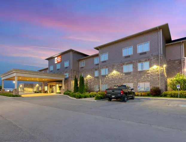 Best Western Plus Walkerton Hotel & Conference Centre hotel detail image 1