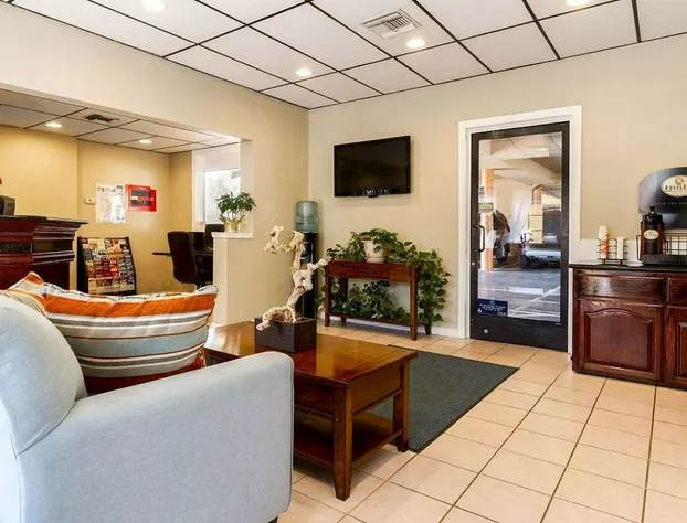 Auburn House Hotel hotel detail image 2