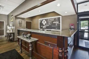 Hampton Inn Pittsburgh University/Medical Center hotel detail image 2