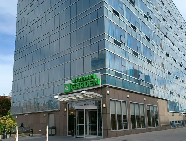 Wyndham Garden Long Island City hotel detail image 2