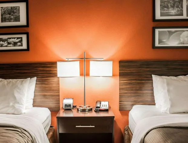 Sleep Inn & Suites Fort Campbell hotel detail image 3