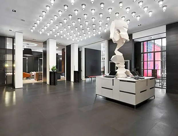 Andaz 5Th Avenue By Hyatt hotel detail image 2