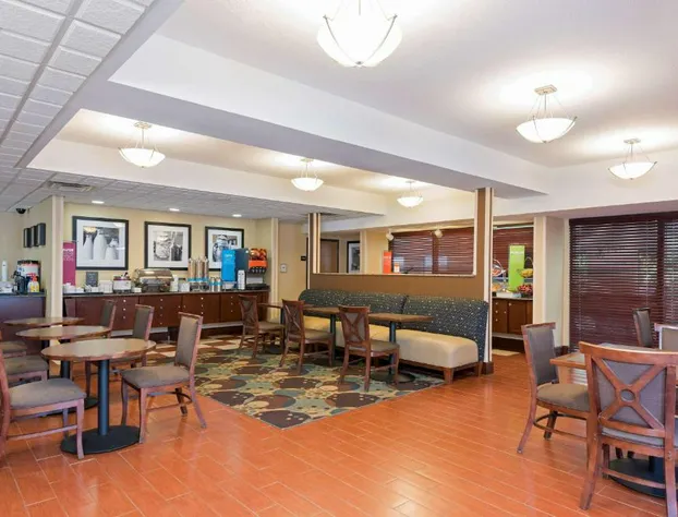 Hampton Inn Port Huron hotel detail image 3