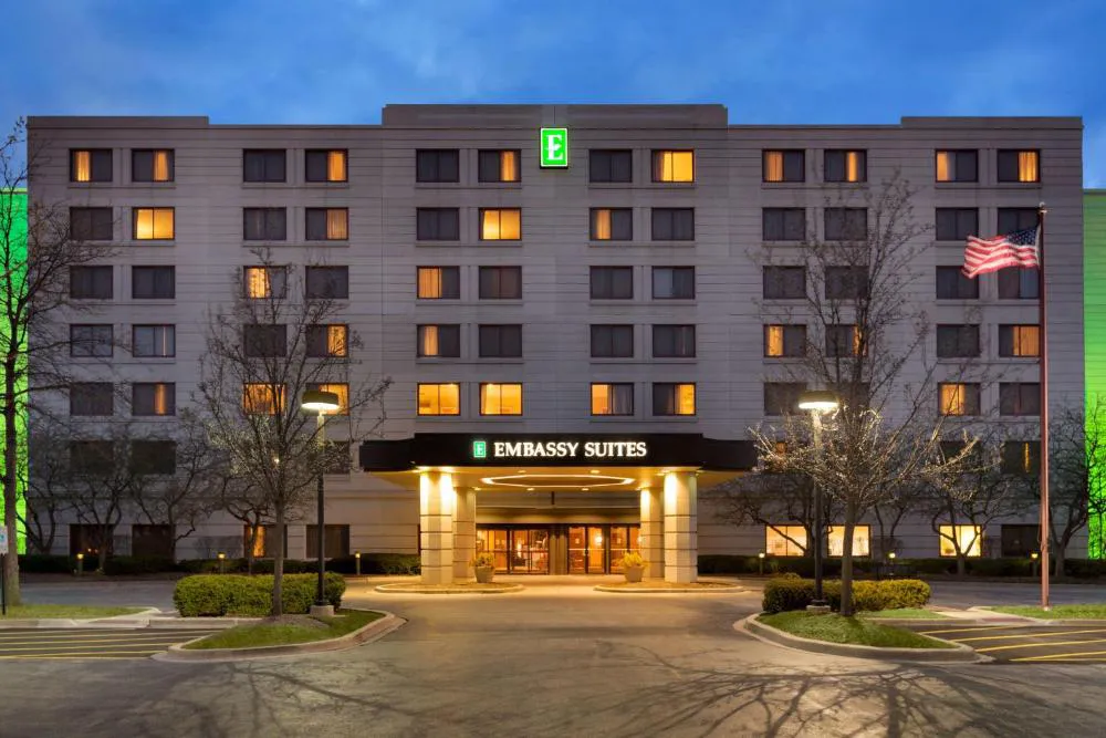 Embassy Suites by Hilton Chicago North Shore Deerfield hotel hero