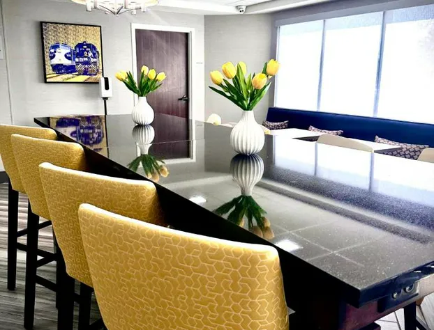 Hampton Inn Waycross hotel detail image 2