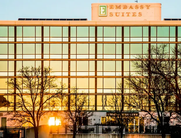 Embassy Suites by Hilton Lexington Green hotel detail image 2