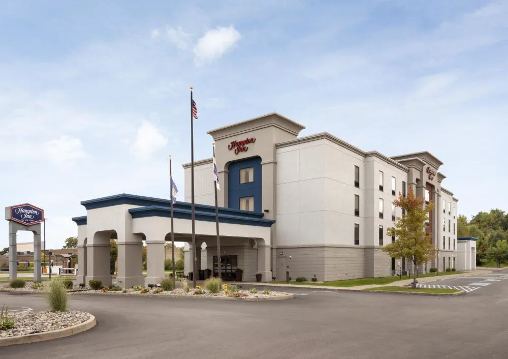 Hampton Inn Rochester Irondequoit hotel hero