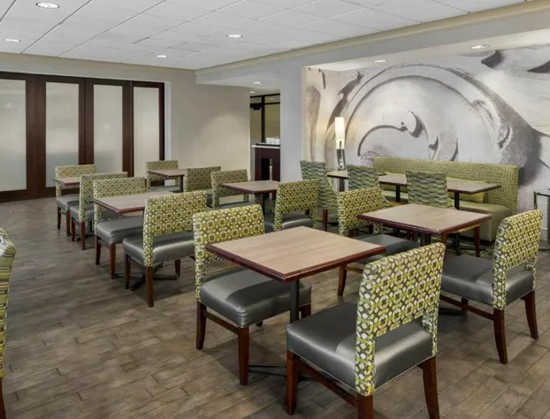 Hampton Inn Rochester Irondequoit hotel detail image 3