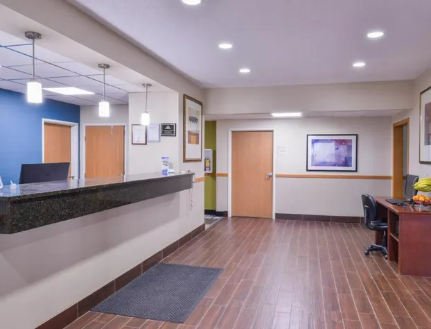 Regency Inn Geneseo IL I-80 hotel detail image 2