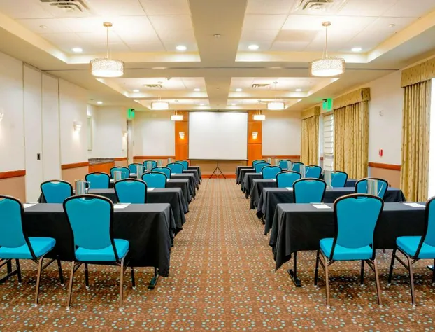 Hampton Inn & Suites Riverside/Corona East hotel detail image 3