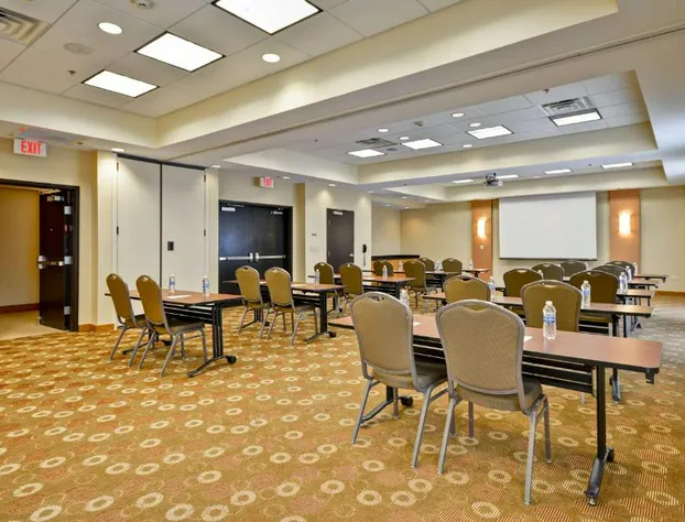 Hyatt Place Chicago/Naperville/Warrenville hotel detail image 2