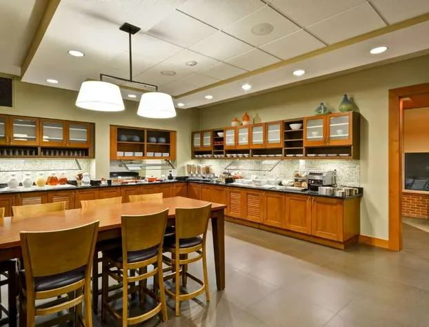Hyatt Place Chicago/Naperville/Warrenville hotel detail image 3