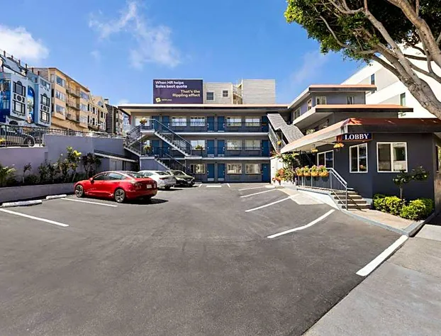 Travelodge by Wyndham by Fisherman's Wharf hotel detail image 4