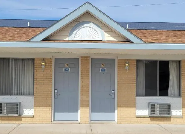 Thunderbird Inn hotel detail image 4