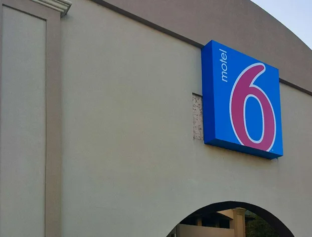 Motel 6 Little Rock, AR - Airport hotel detail image 1