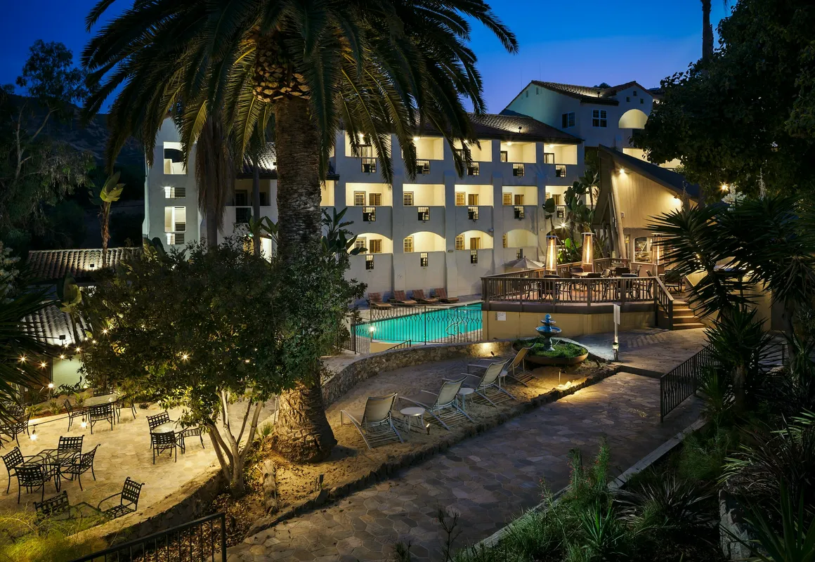 Catalina Canyon Inn hotel hero